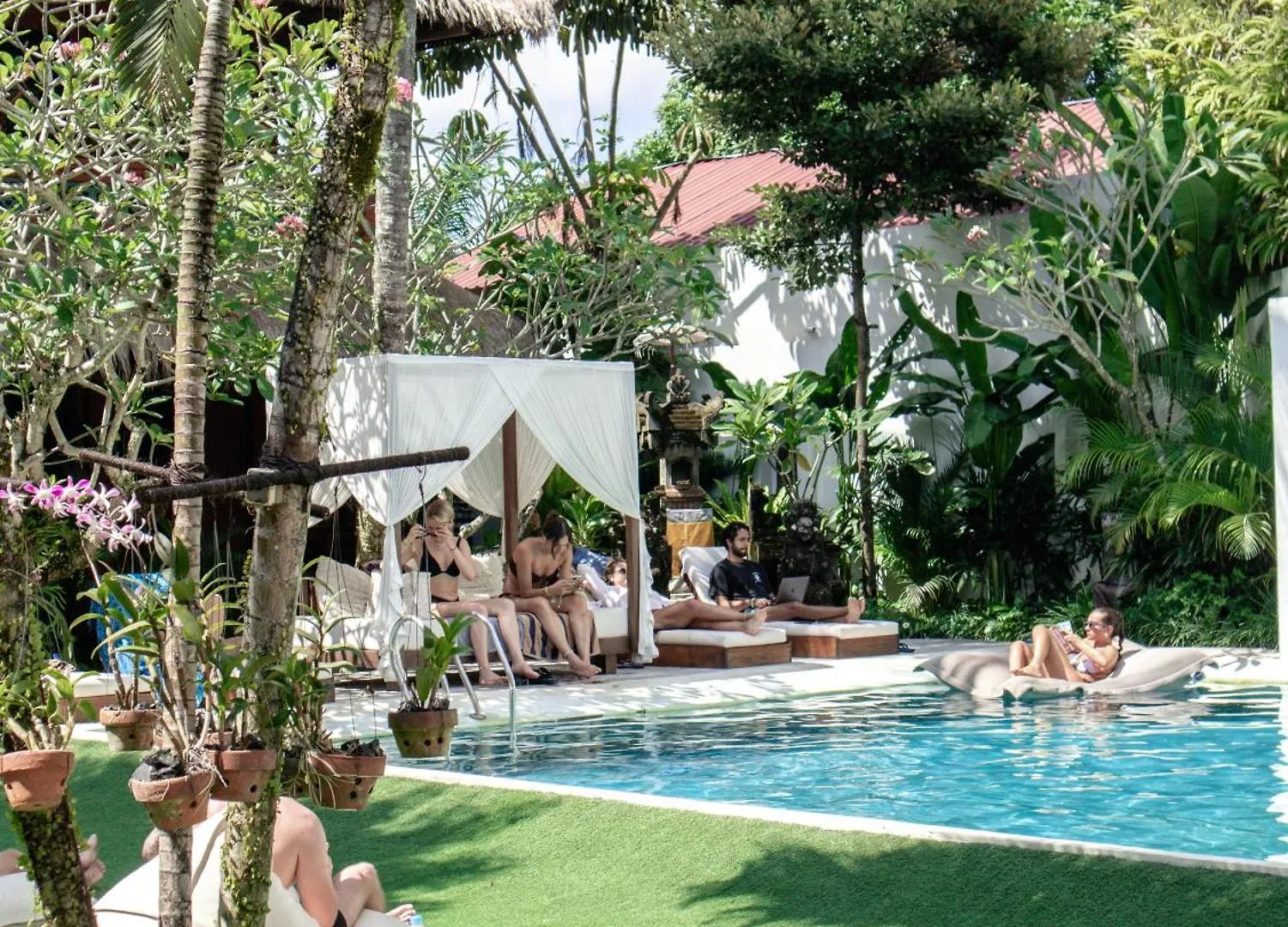 Puri Garden Hotel & Hostel Ubud
