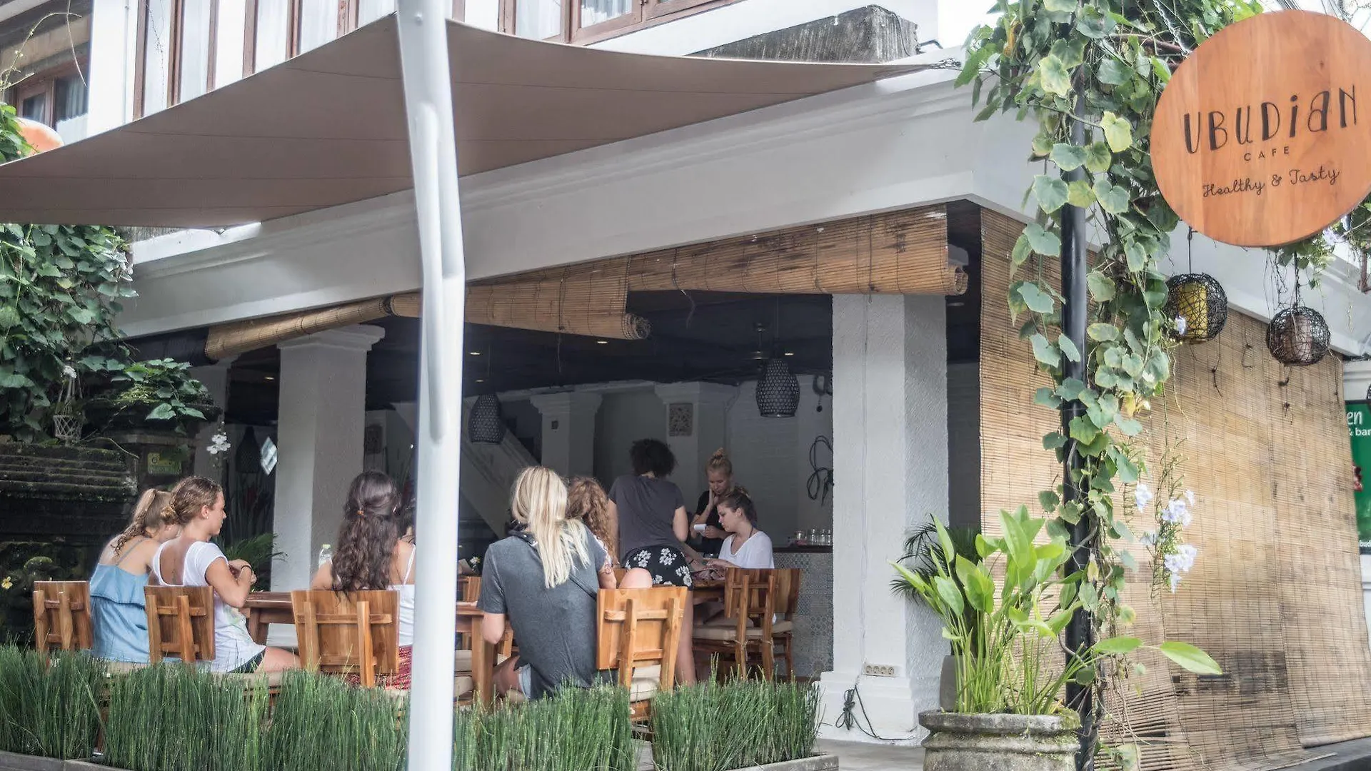 Puri Garden Hotel & Hostel Ubud  Ubud (Bali)